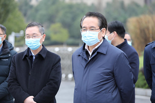 中华全国总工会党组成员谭天星一行到欧冠正规买球（中国）官方网站调研