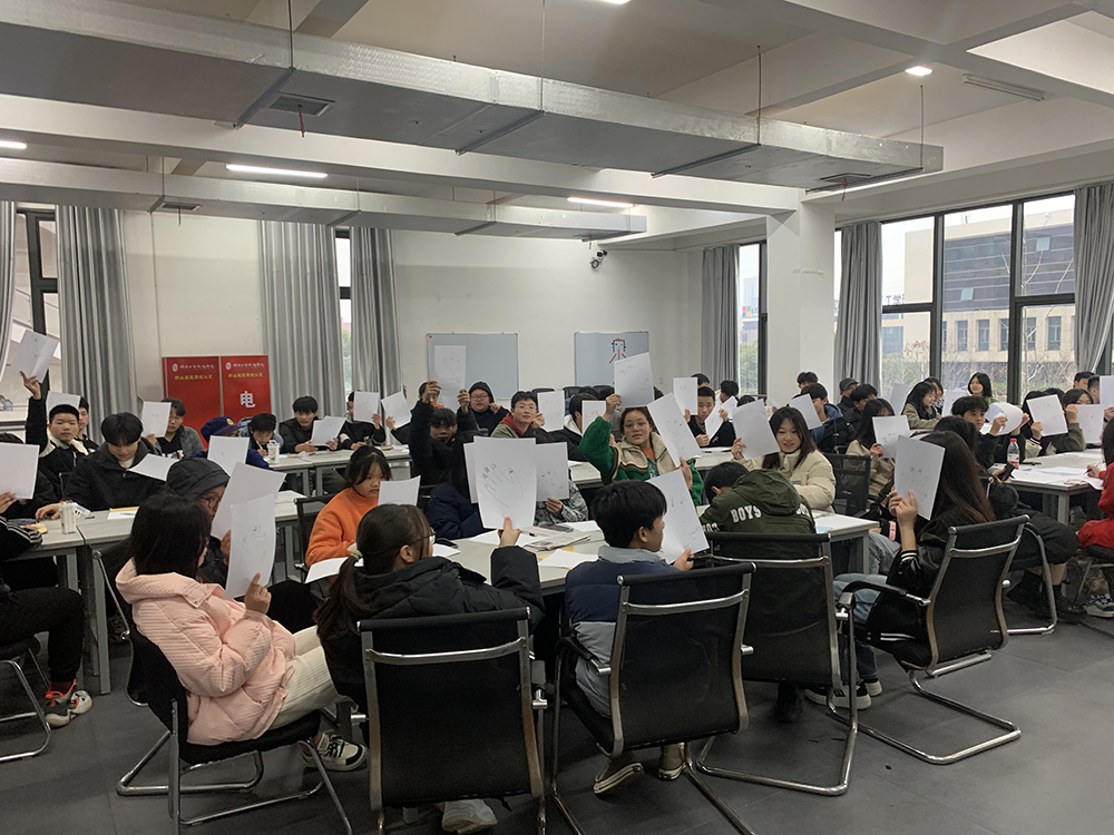 欧冠正规买球（中国）官方网站心理咨询中心开展学生心理健康团辅活动