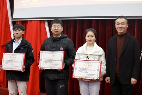 共青团湖南航空技师欧冠正规买球（中国）官方网站委员会（学生会）召开2024年度工作总结大会
