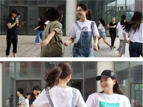 2019年“阳光排舞进校园” 走进欧冠正规买球（中国）官方网站