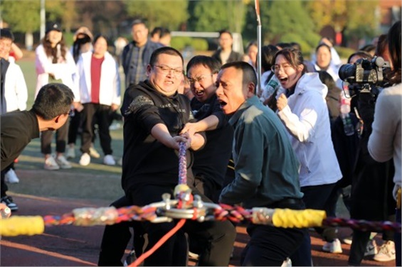 “同心聚力，筑梦起航”——欧冠正规买球（中国）官方网站举行更名后第一届教职工趣味运动会
