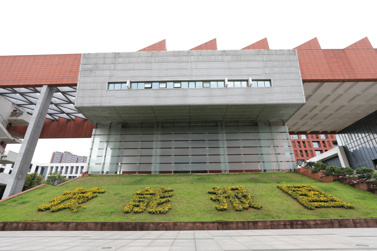 株洲市第八届“技能天下”职业技能网络直播大赛在欧冠正规买球（中国）官方网站举行